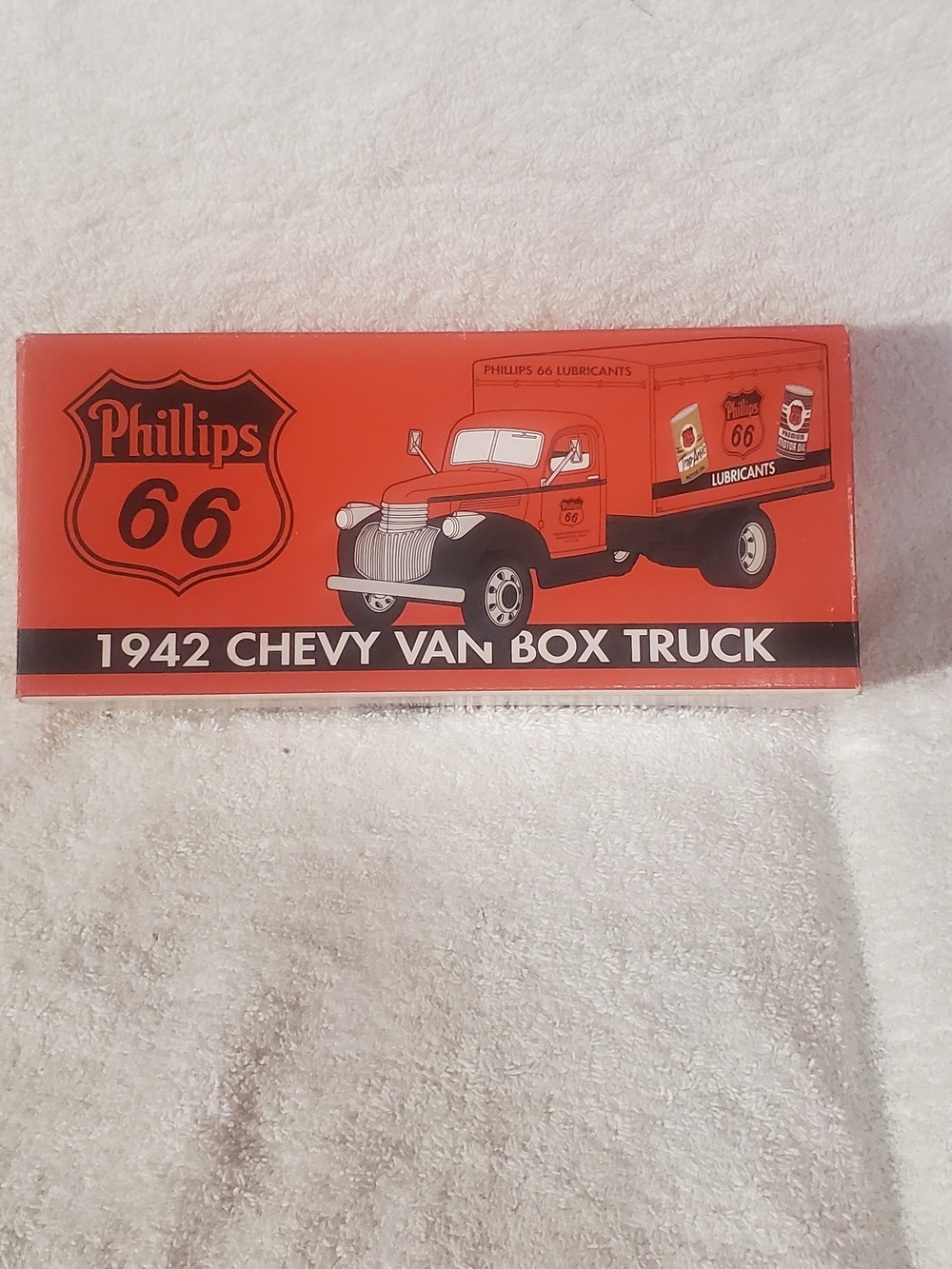 Source Unknown Phillips 66 Red 1942 Chevy Van Box Truck Toy